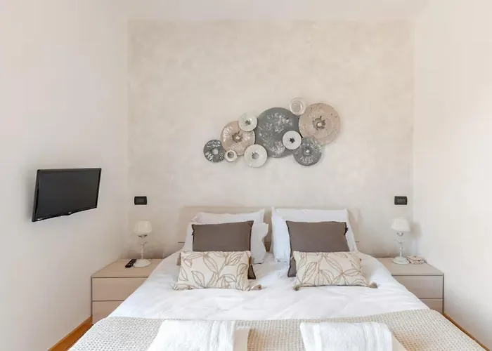 Apartman Lovely With Private Parking Diano Castello