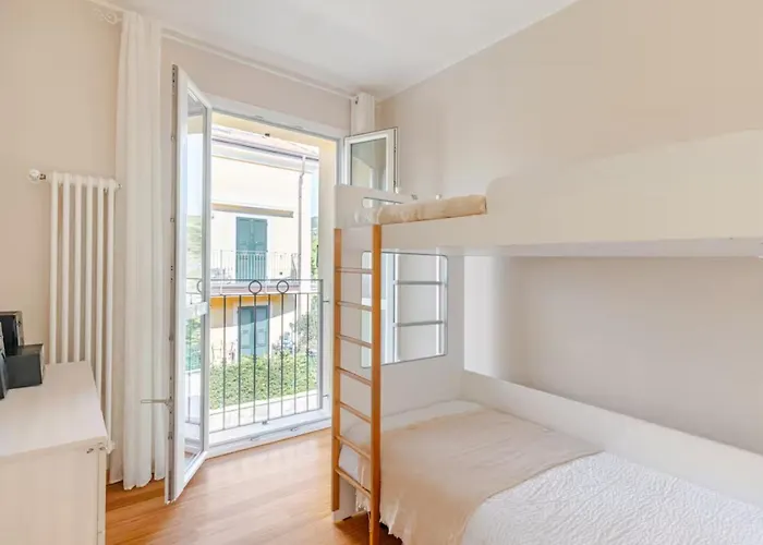 Apartman Lovely With Private Parking Diano Castello